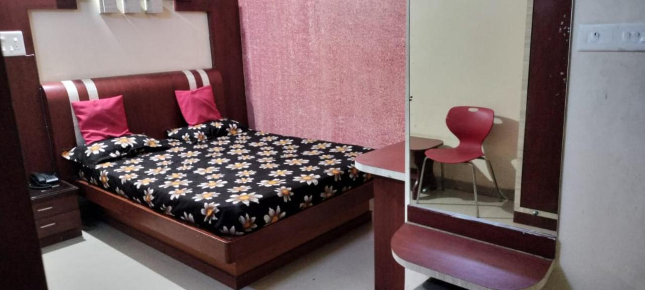 Goroomgo Jagannath Lodge Puri Near Jagannath Temple & Grand Road - Travelers Recommended מראה חיצוני תמונה